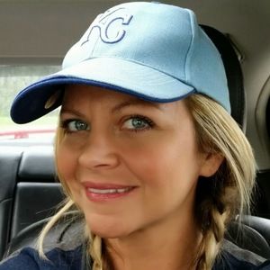 Meet your Posher, Sabrina